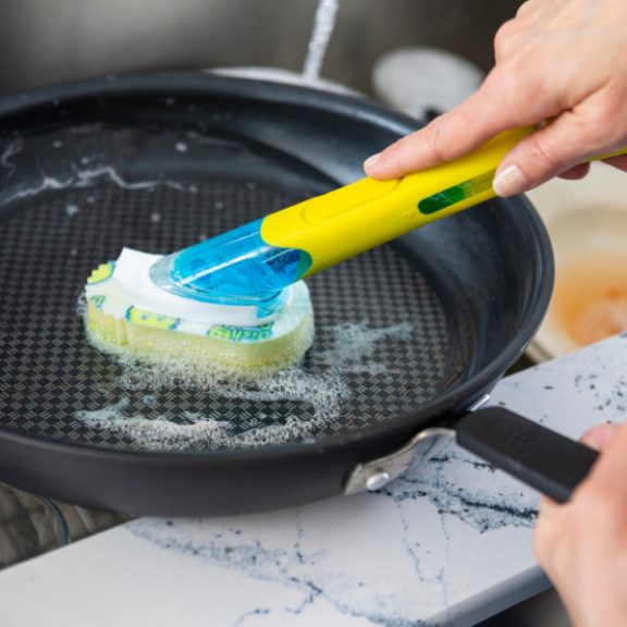 Scrub Daddy Dish Daddy – Ergonomikus mosogatókefe