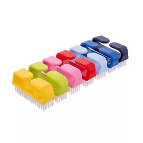 Bonus körömkefe - műanyag, fogantyúval 